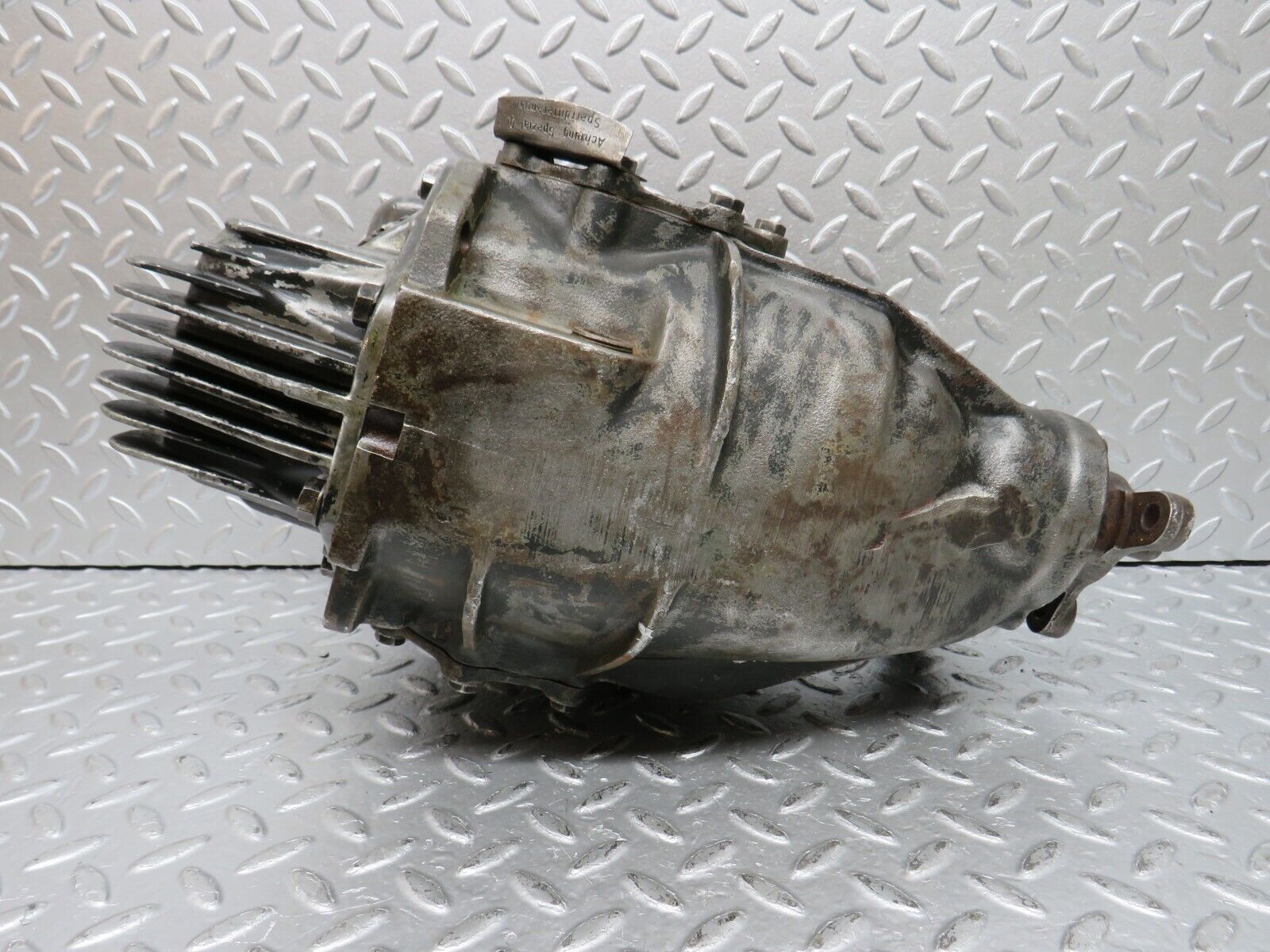 33022 Mercedes-Benz C107 R107 350 V8 Rear Differential Ratio 3.46 1163510401