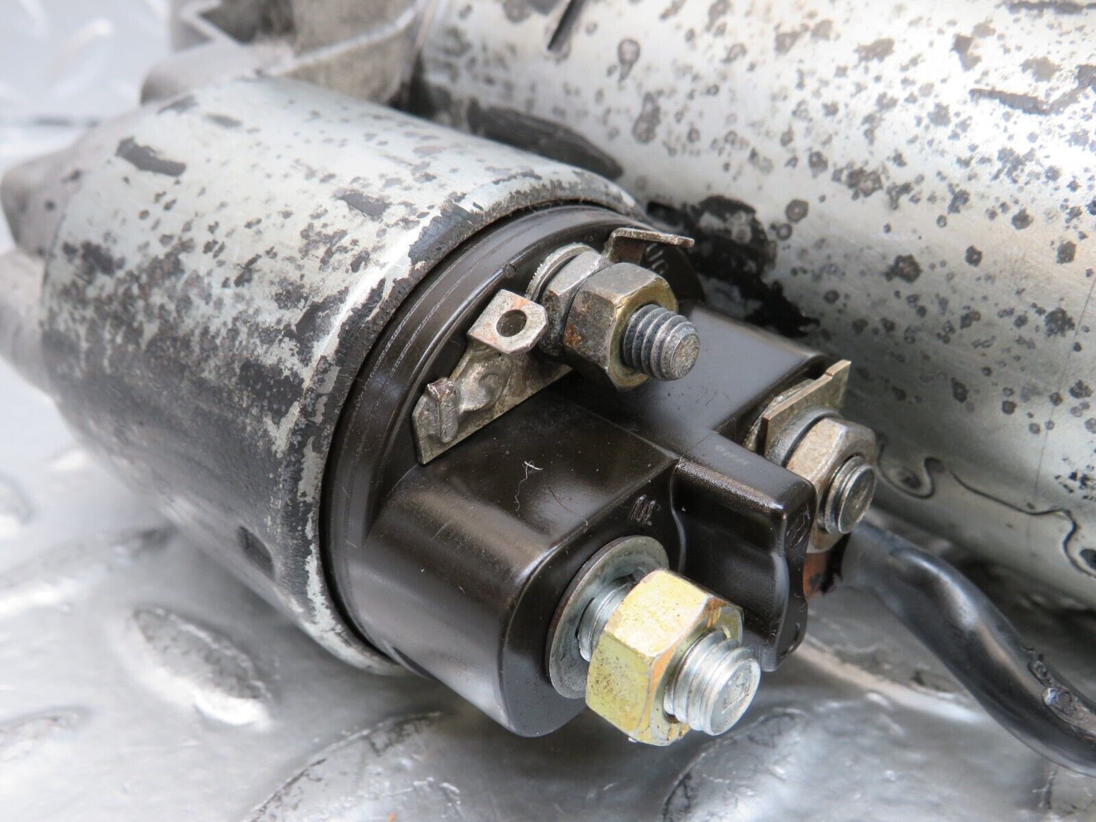 25764 Mercedes-Benz W124 280E Starter Motor Bosch 1005821684 0001110091