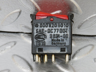 34619 Mercedes-Benz C126 380SEC Coupe Hazard Warning Light Switch 0008209010