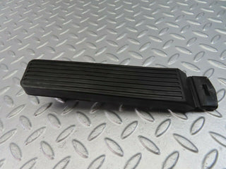 W123 Coupe accelerator pedal with rubber used OEM