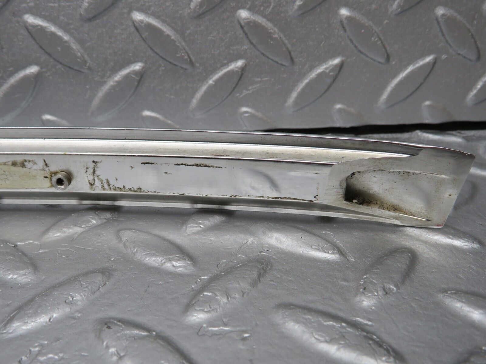 40204 Mercedes-Benz R107 Hardtop Roof Chrome Left Side