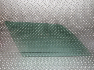 W124 Wagon quarter trunk side glass used OEM