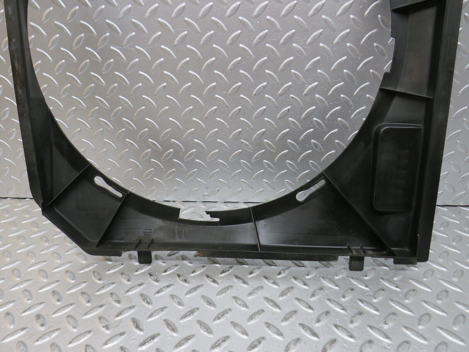 28932 Mercedes-Benz C124 320CE Radiator Fan Shroud Fan Cover  1245000755