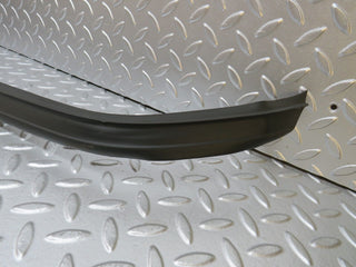 29242 Mercedes-Benz W124 230E Rear Windscreen Lower Rubber Seal