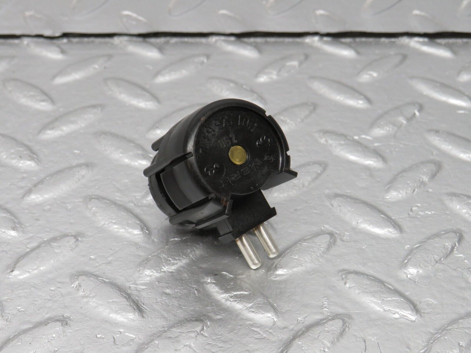 40683 Mercedes-Benz W123 300D Kick Down Switch 0015456314