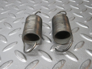 31177 Mercedes-Benz W123 230E Front Seat Adjustment Spring Pair
