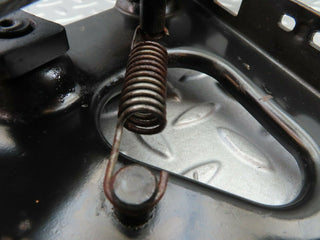 6302 Mercedes-Benz W126 380SE Handbrake Regulator