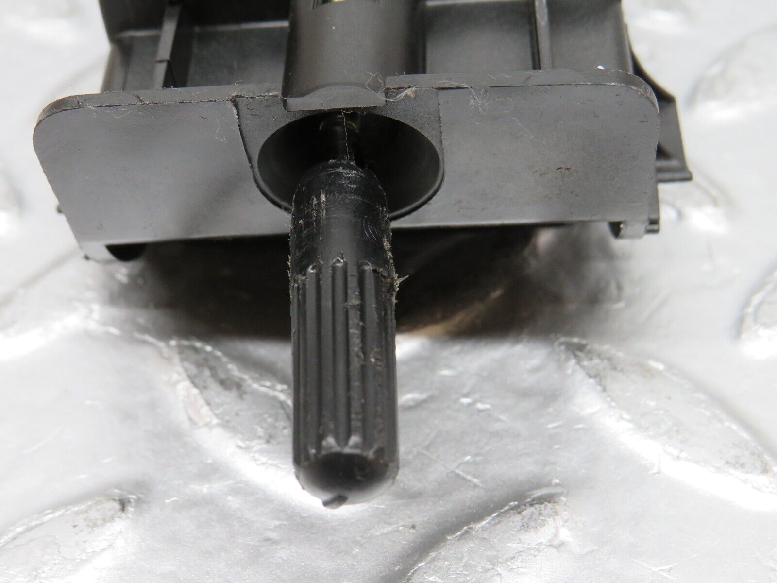 32495 Mercedes-Benz S124 300TE Wagon Interior Release Handle 1247660564