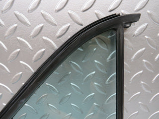 26829 Mercedes-Benz W123 240D Rear Left Quarter Glass