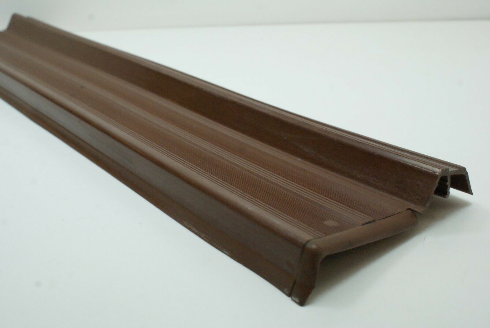 2100 Mercedes-Benz W116 350SE Door Sill Panel Rear