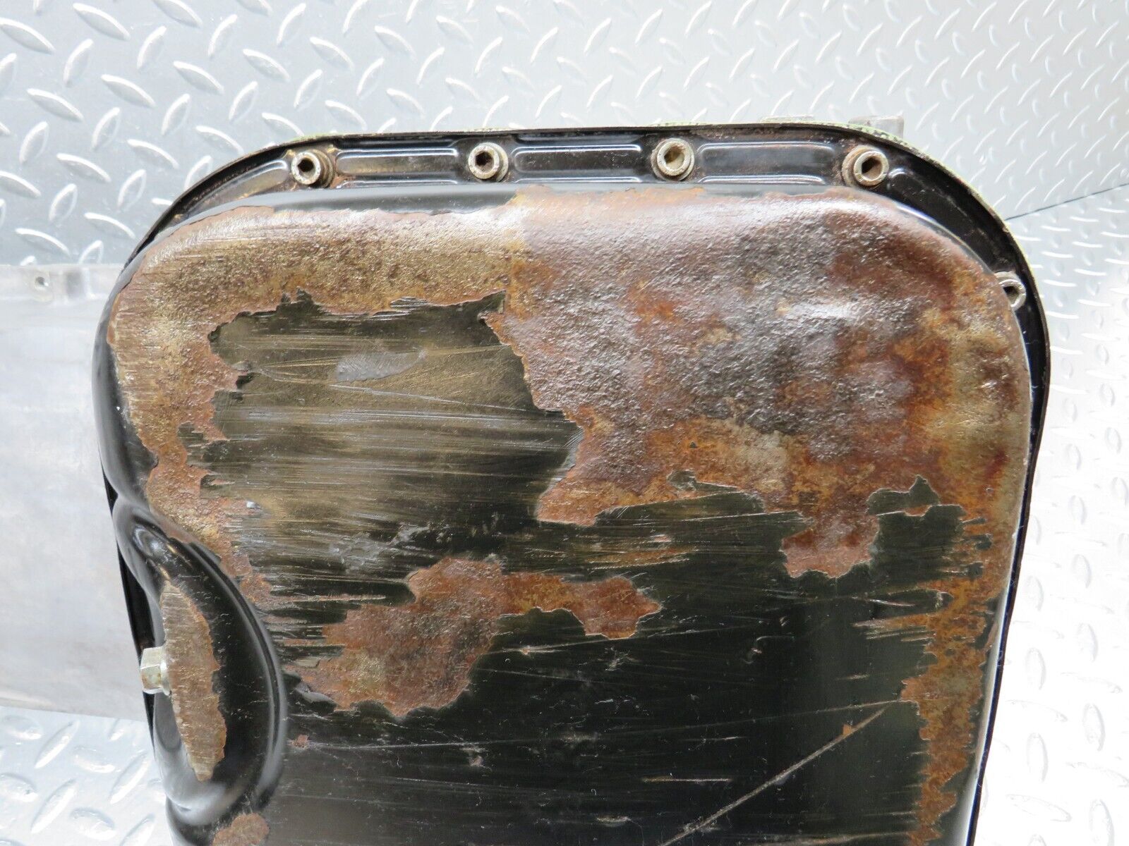 34530 Mercedes-Benz C126 380SEC Coupe Oil Pan Oil Sump 1170140002
