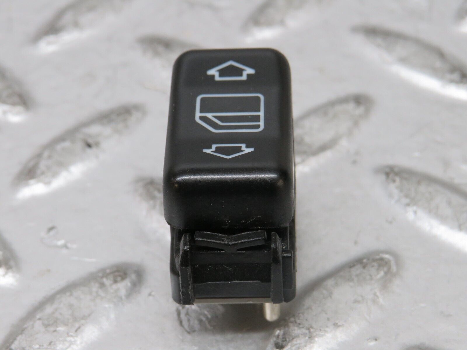 27564 Mercedes-Benz S124 300TE Electric Window Switch Right Side 1248209410