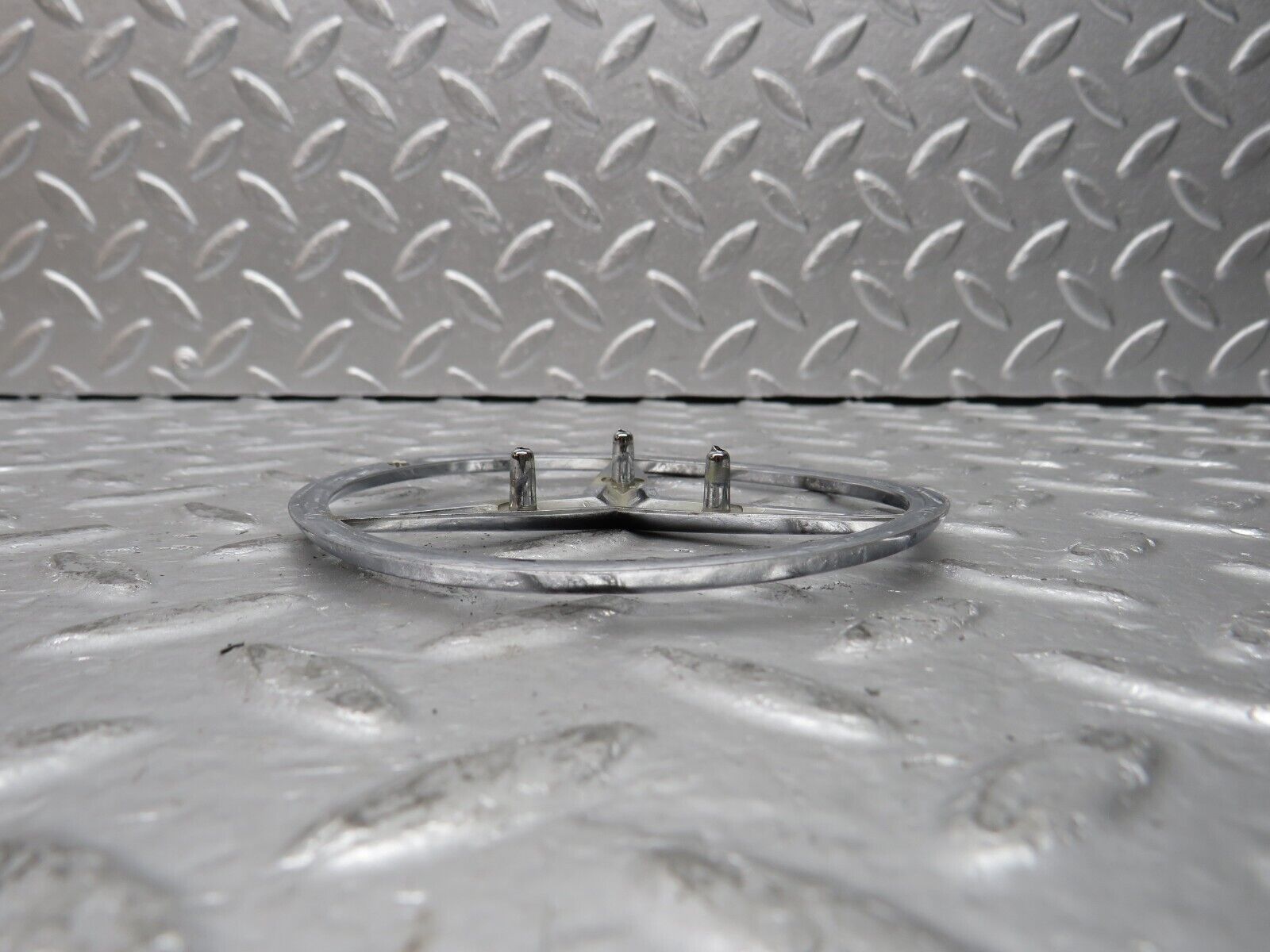 31814 Mercedes-Benz W201 190LE 1.8L Chrome Rear Emblem 2017580058