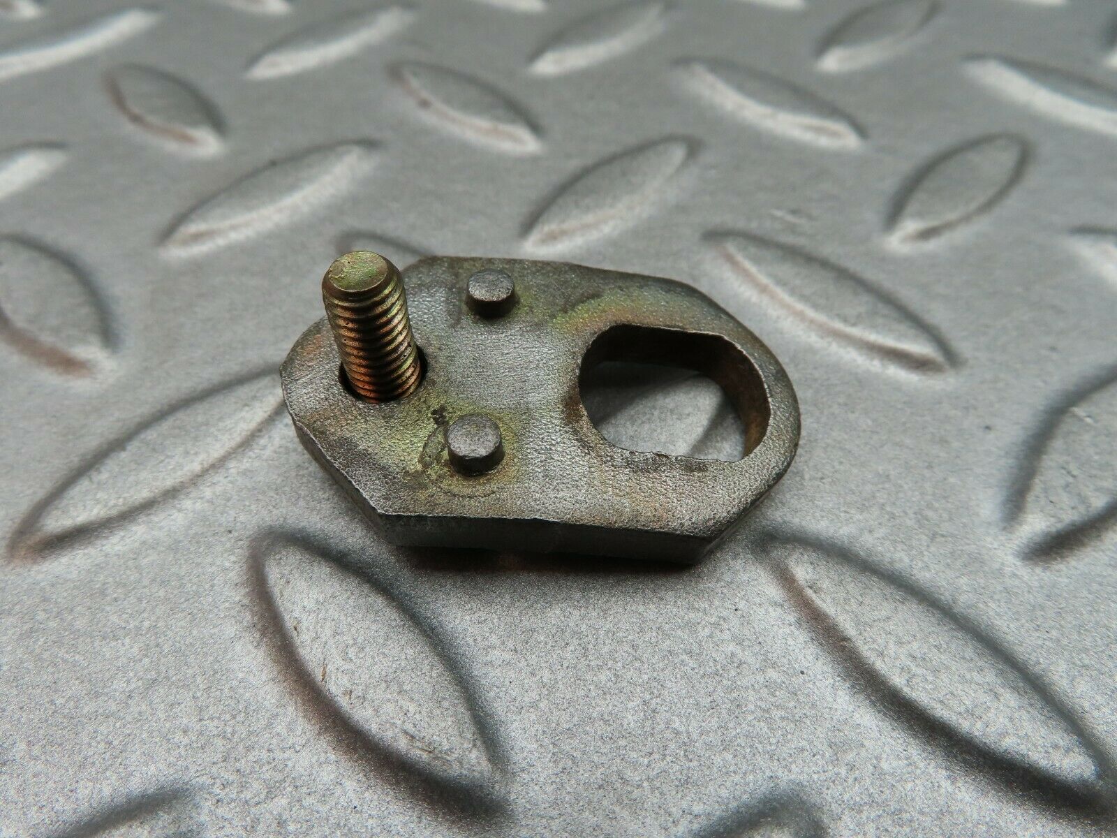 5126 Mercedes-Benz R107 350SL Coupe Fuel Injector Bracket