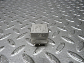 28665 Mercedes-Benz W123 230E Multi Purpose Relay 0015420219