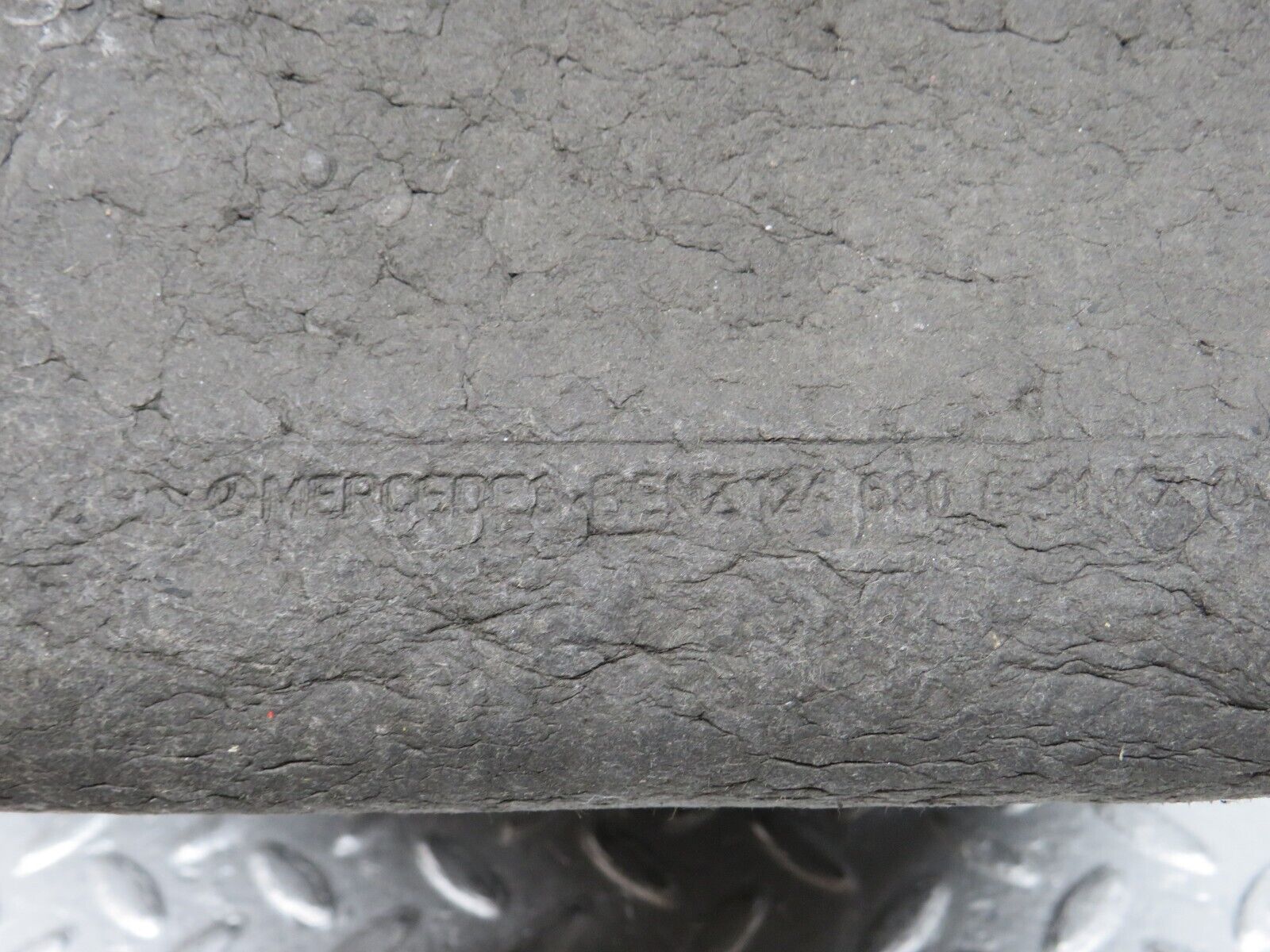 33185 Mercedes-Benz W124 Glove Box 1246800191