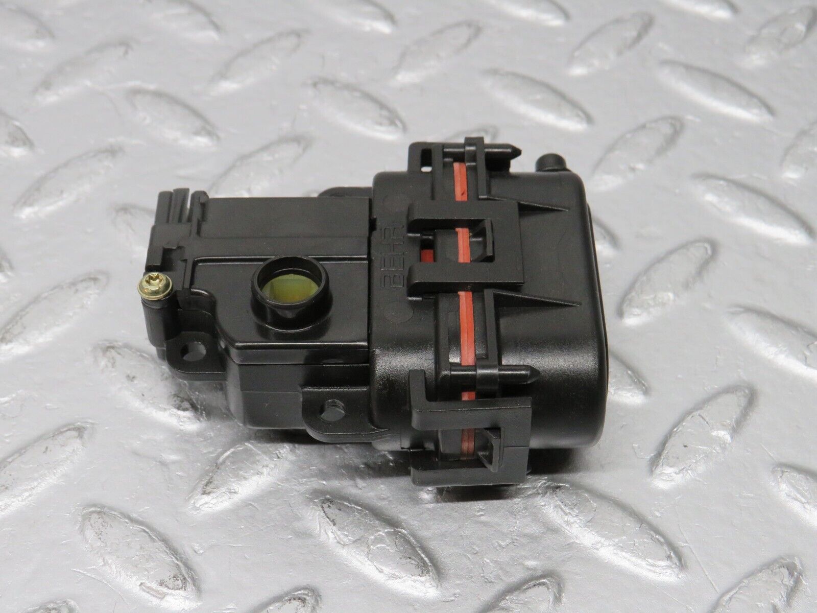 38595 Mercedes-Benz R129 280SL Coupe Heater Box Vacuum Actuator