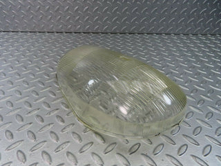 8957 Mercedes-Benz W108 Headlight Lens
