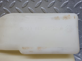 40814 Mercedes-Benz W123 300D Windscreen Washer Fluid Reservoir 1238690720 1238690072