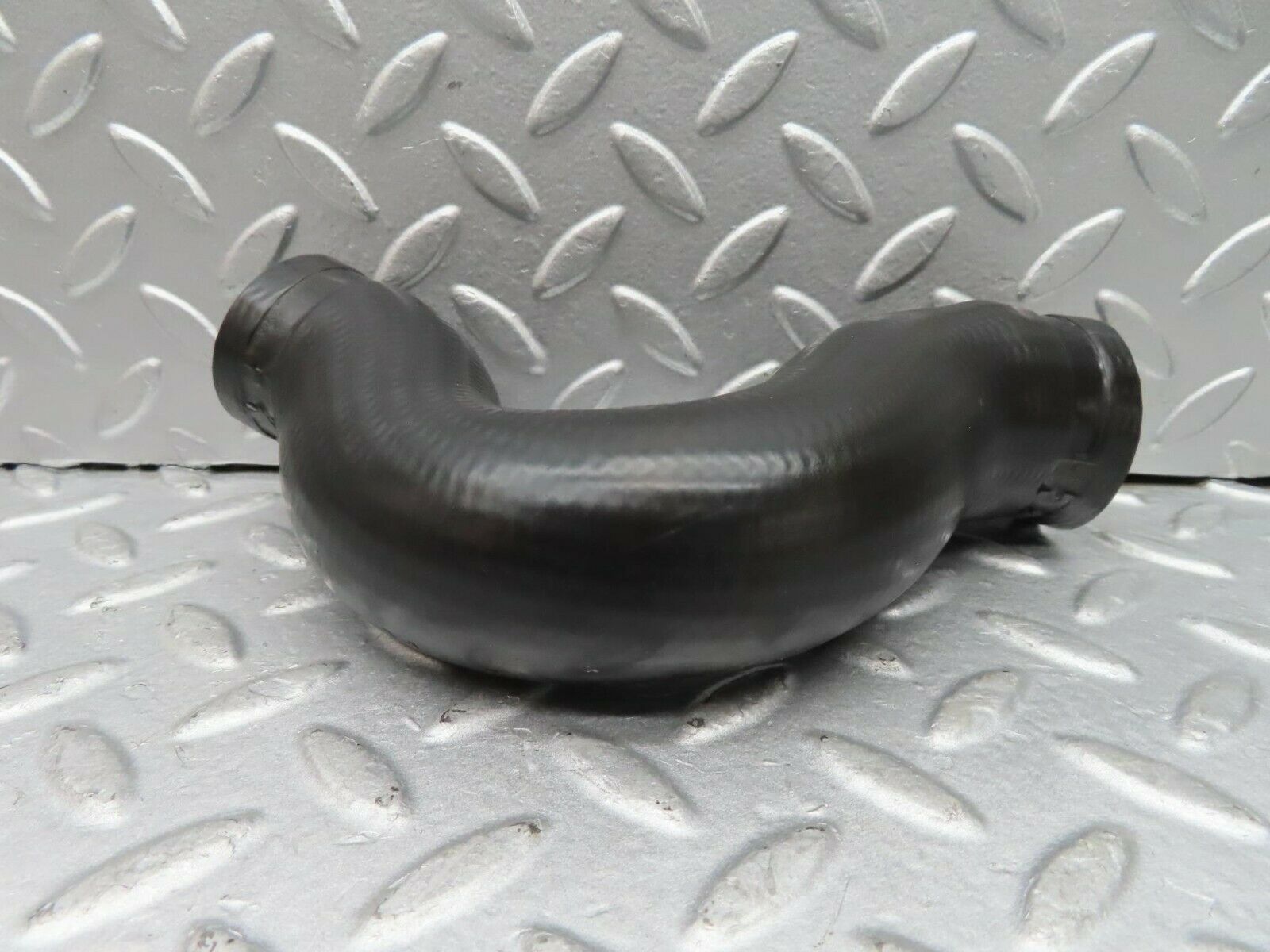 16351 Mercedes-Benz W124 260E Coolant Hose Pipe Set 1245012382