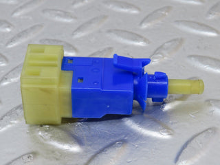 34876 Mercedes-Benz W210 320E Brake Light Switch 0015459509