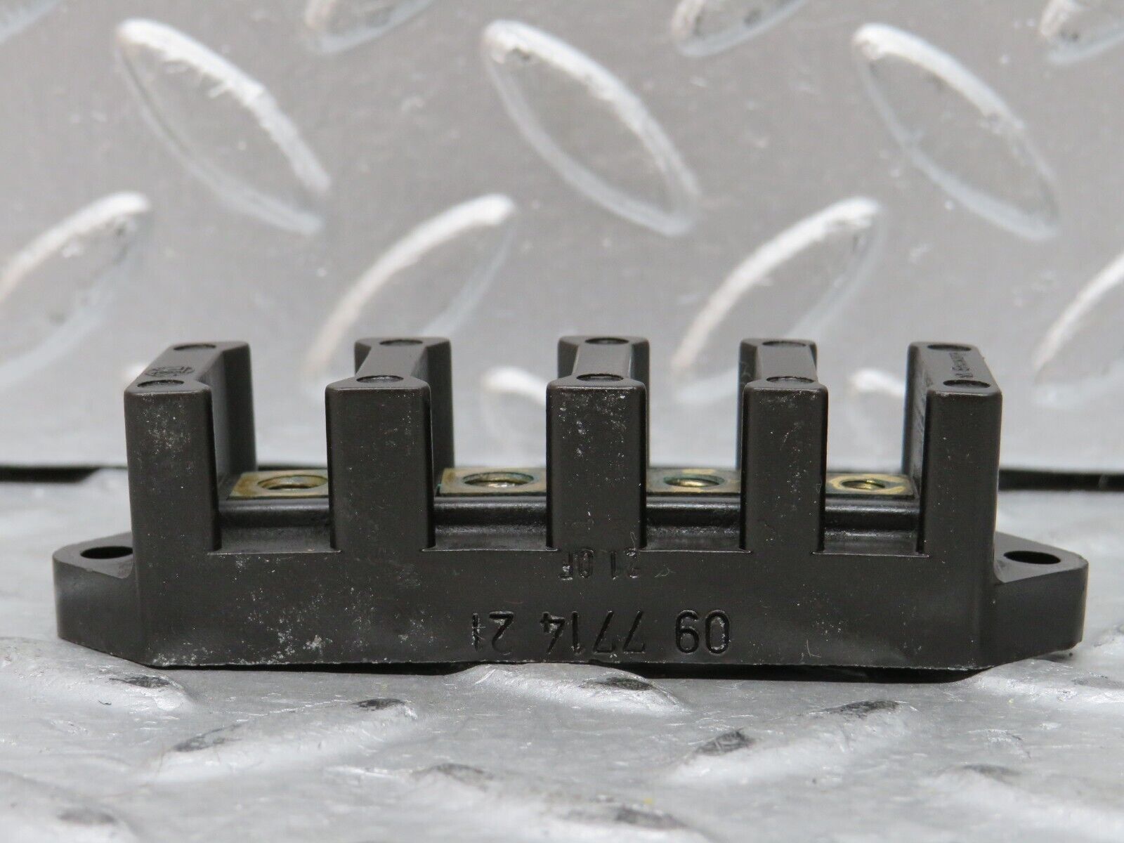 27976 Mercedes-Benz W123 280E Cable Wire Connector