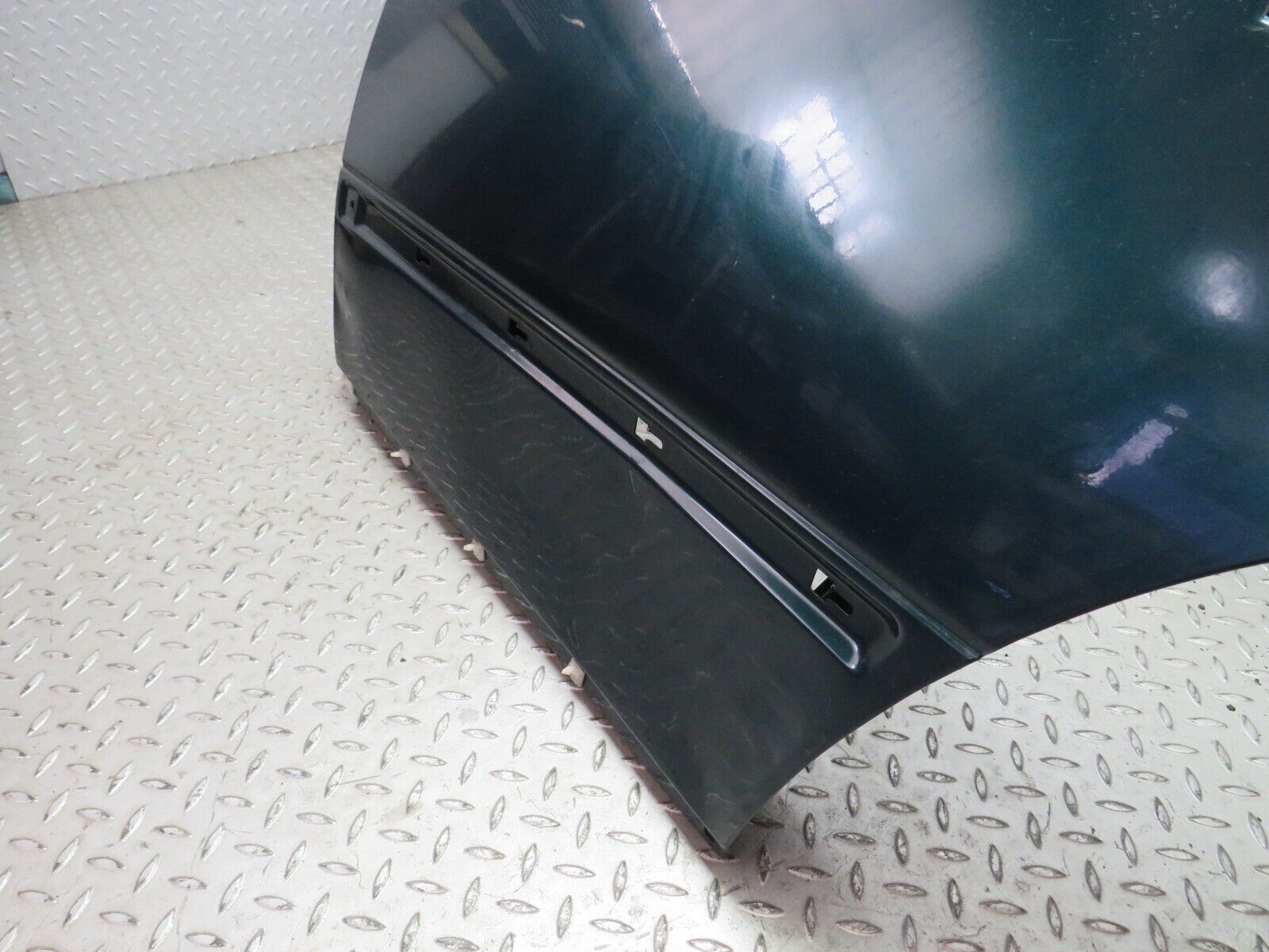 27752 Mercedes-Benz S124 300TE Wagon Rear Left Door