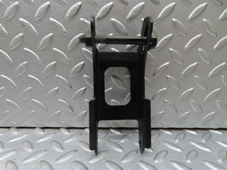 17797 Mercedes-Benz W116 450SEL Alternator Generator Bracket