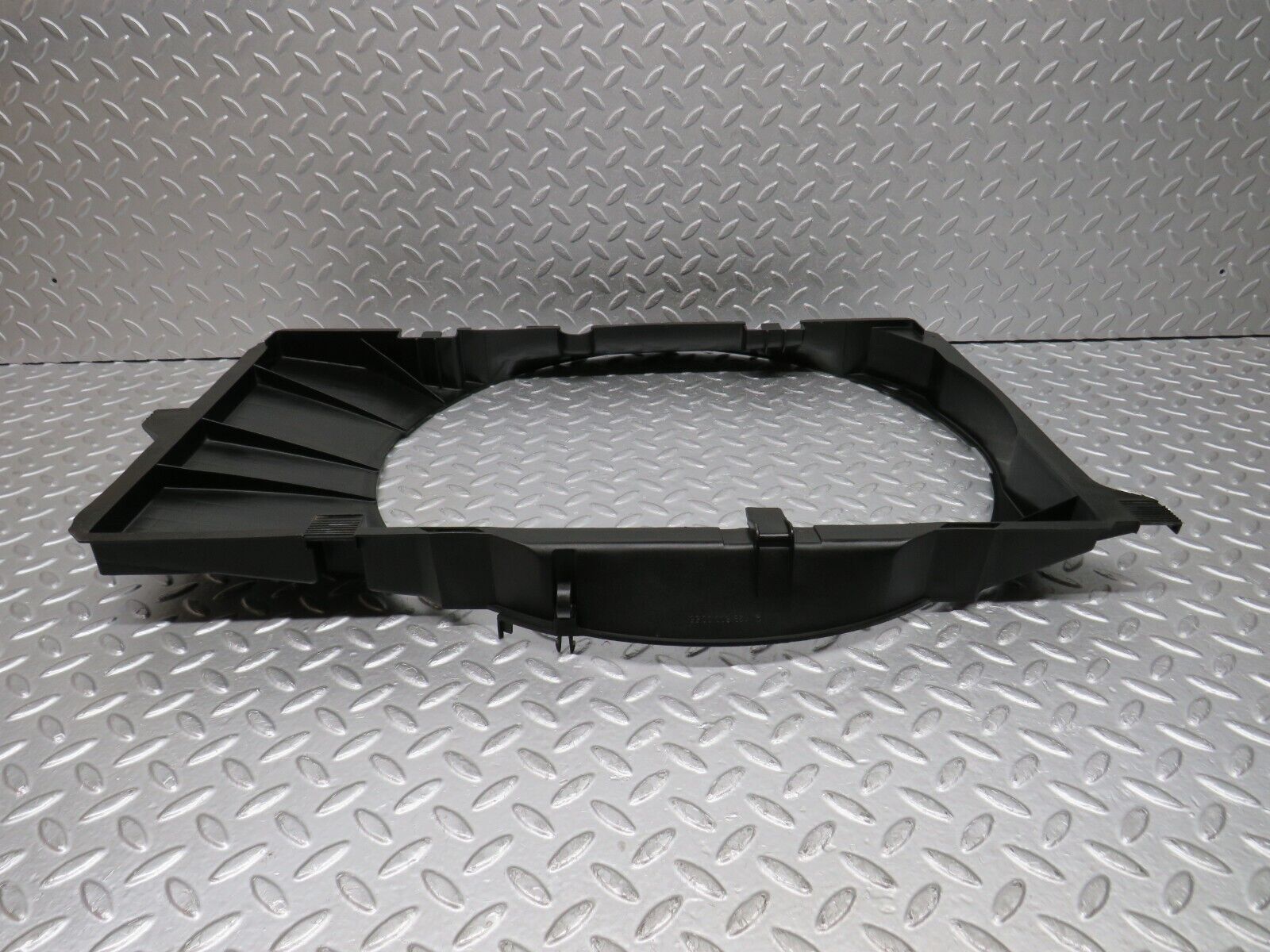 38232 Mercedes-Benz R129 280SL Coupe Radiator Fan Shroud Fan Cover 1295050055