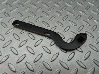 3625 Mercedes-Benz W115 220D Right Bonnet Hinge Support