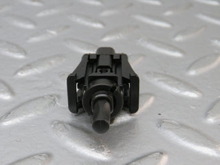 33875 Mercedes-Benz W201 190E 2.0L Glove Box Door Contact Switch 2018202110