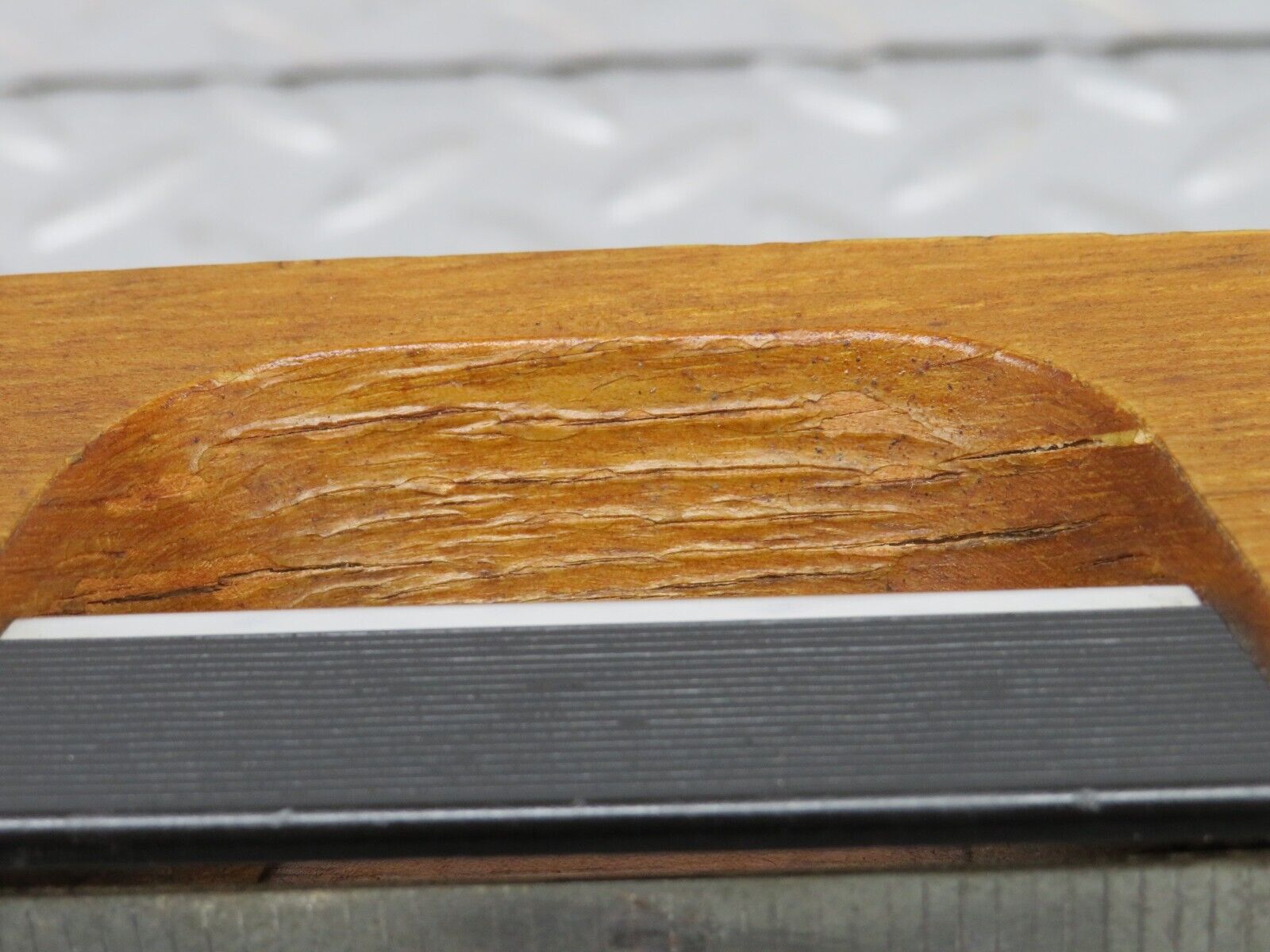 37552 Mercedes-Benz W109 300SEL Centre Console Ashtray Wood Finish