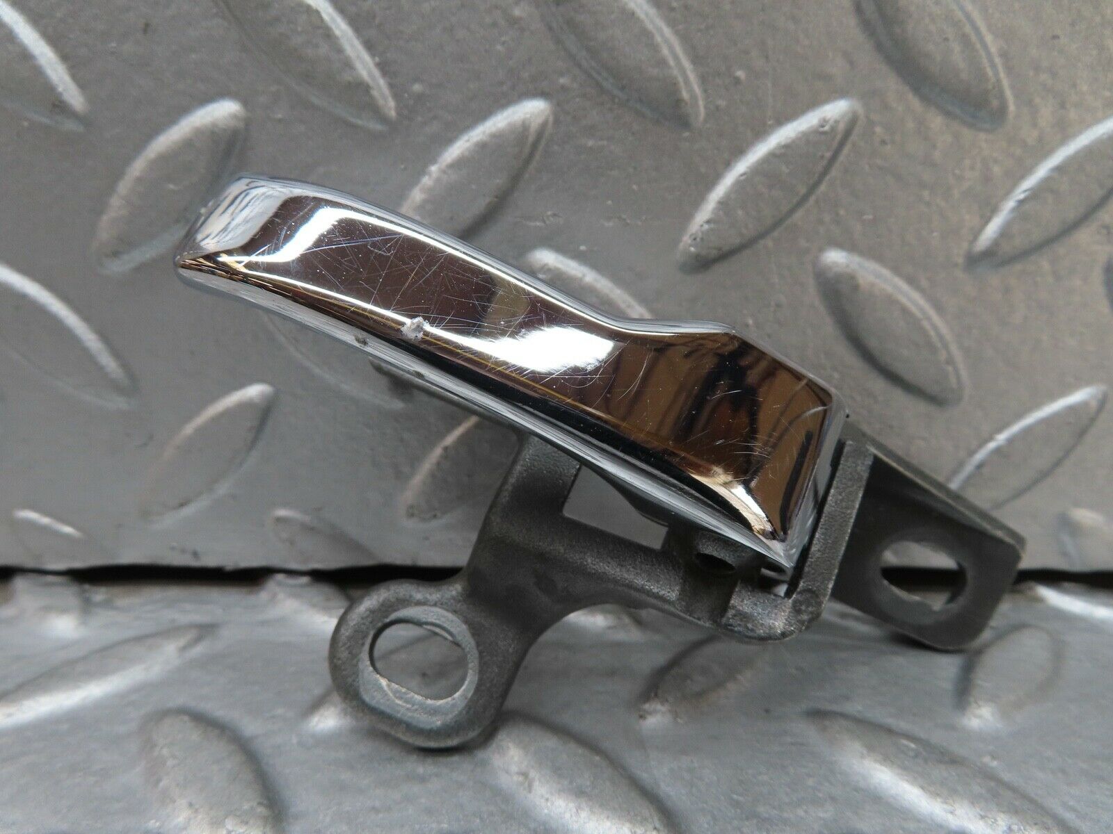 17567 Mercedes-Benz W116 450SEL Front Right Interior Chrome Door Handle