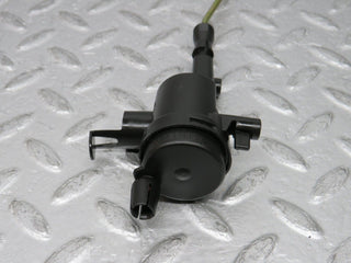 37773 Mercedes-Benz A124 320E Cabriolet Trunk Lock Vacuum Actuator