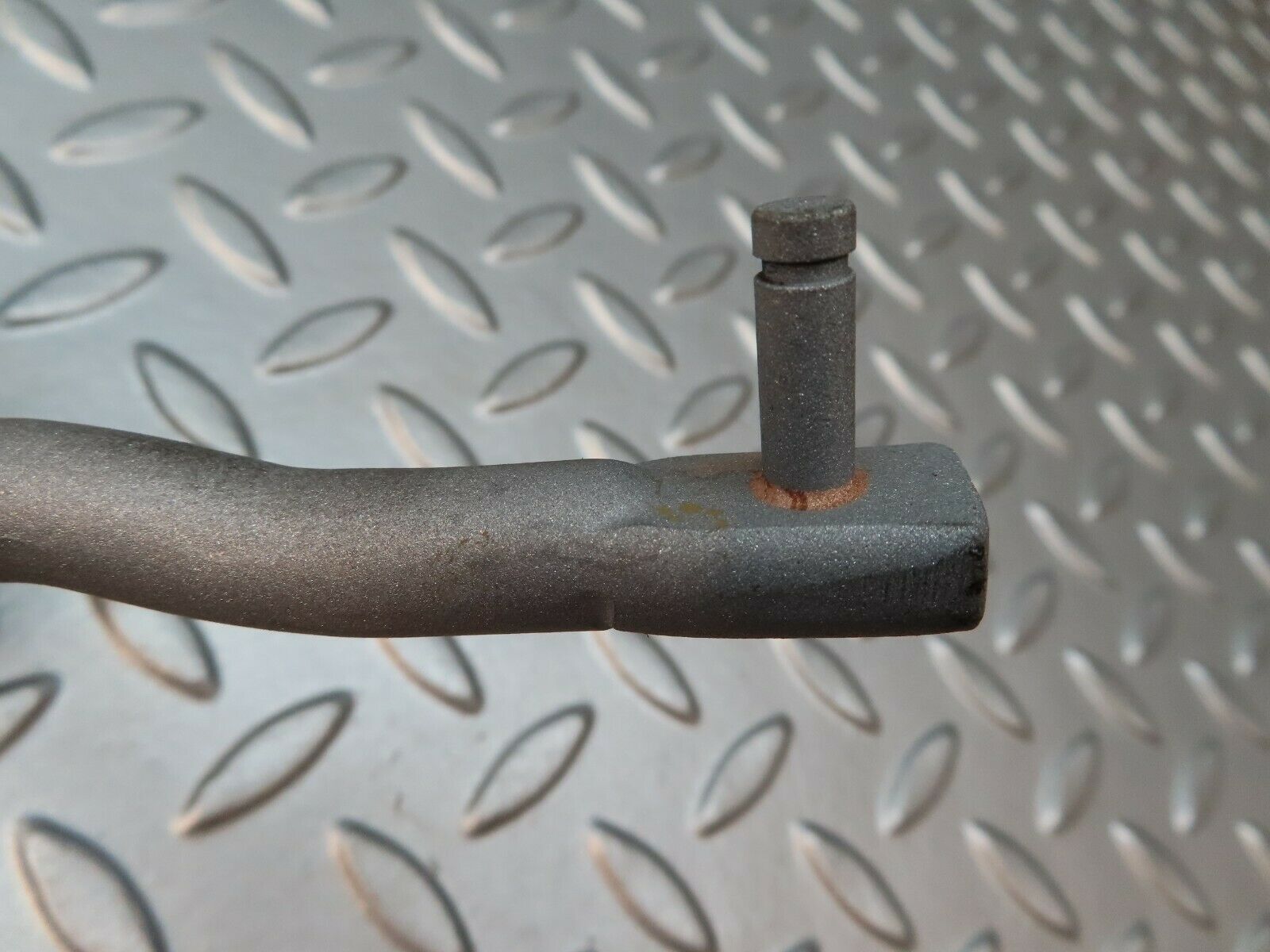4048 Mercedes-Benz S123 200T Wagon Accelerator Pedal Linkage