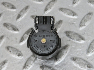 27859 Mercedes-Benz W123 280E Kick Down Switch 0015456314