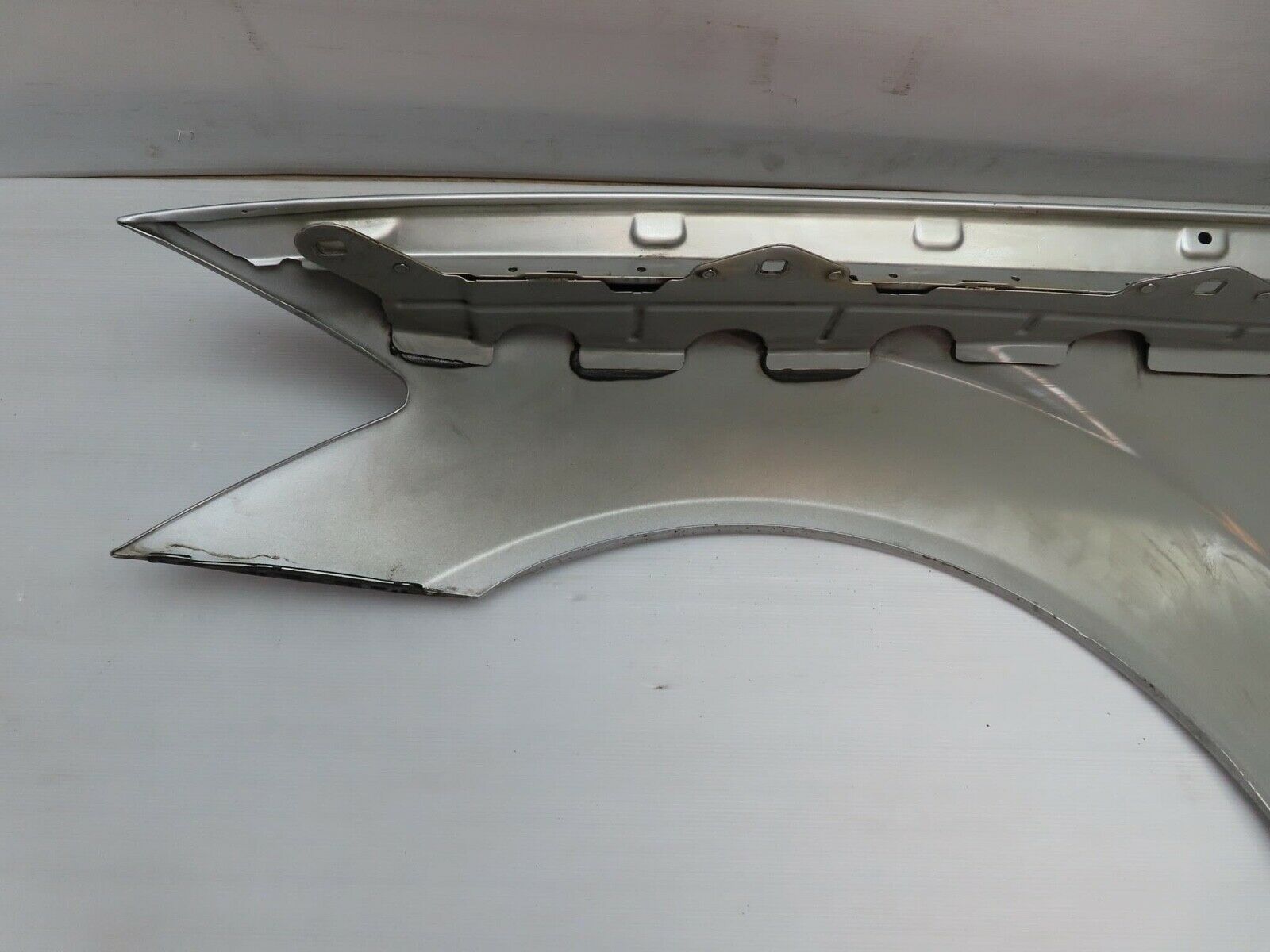 11262 Mercedes-Benz W221 S320 Front Right Wing Fender