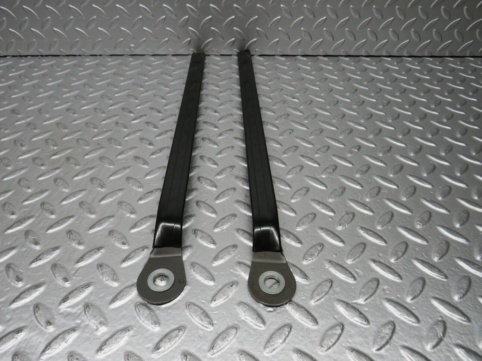 30884 Mercedes-Benz W201 190E 2.0L Seat Belt Runner Pair 2019190920