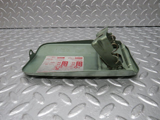 34031 Mercedes-Benz W124 260E Fuel Tank Flap Cap 1245841639
