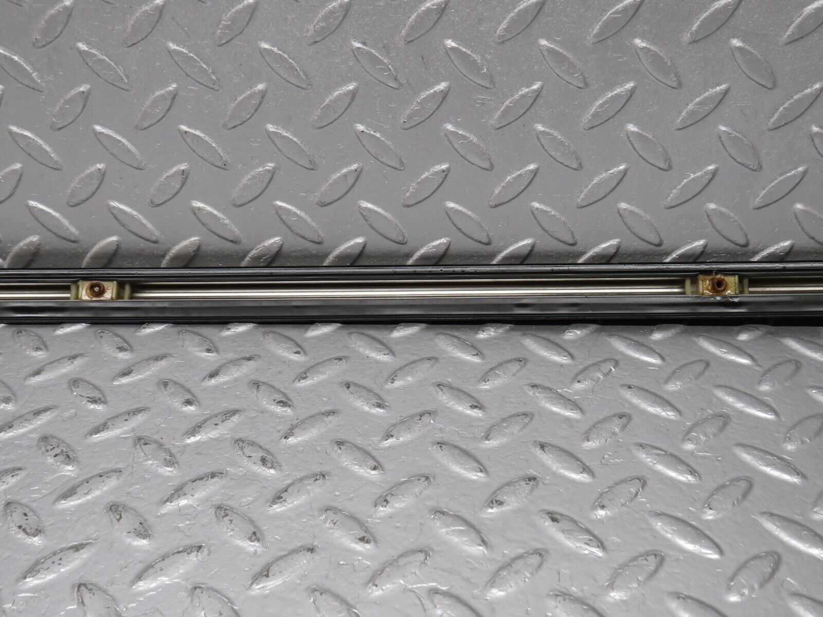 40637 Mercedes-Benz W123 300D Trunk Boot Lid Chrome Moulding Trim