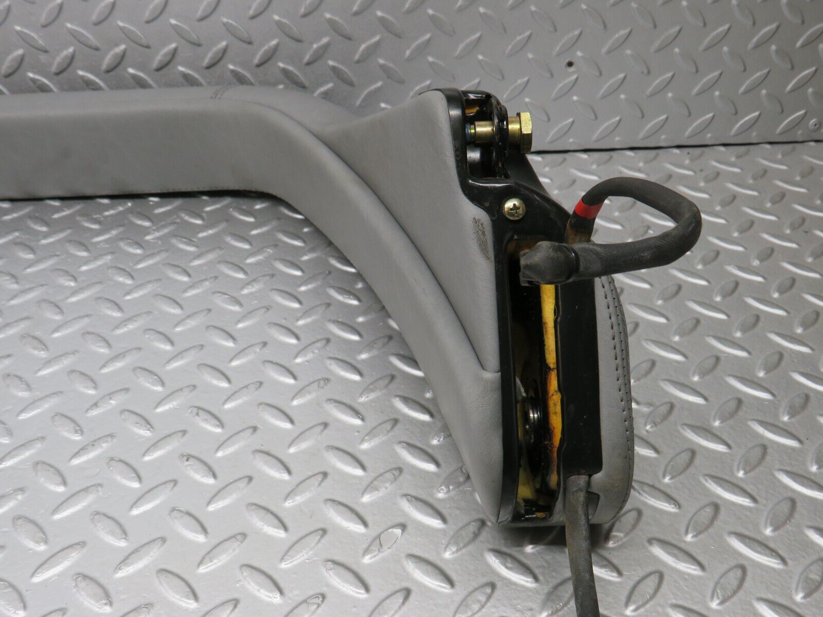 39548 Mercedes-Benz R129 320SL Coupe Roll Over Bar Grey