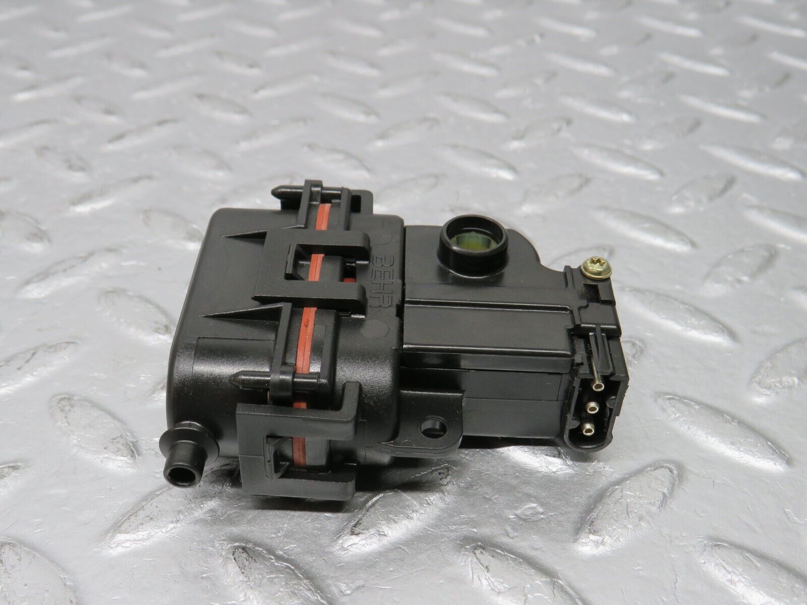 38595 Mercedes-Benz R129 280SL Coupe Heater Box Vacuum Actuator