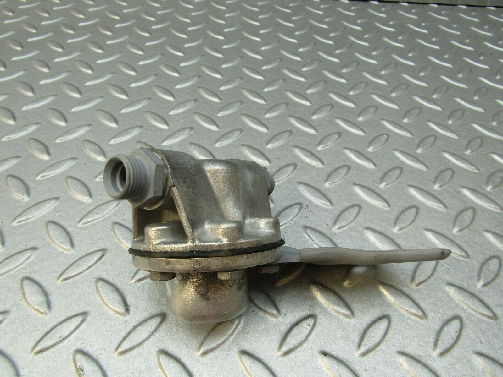 3346 Mercedes-Benz W116 350SE Oil Pressure Damper 1161870494