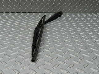 3934 Mercedes-Benz S123 200T Wagon Front Left Wiper Arm Bosch 3399990553