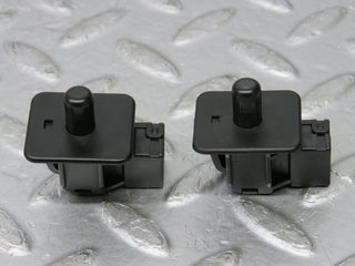 33459 Mercedes-Benz W202 C180 Door Contact Switch 2x 2028202110