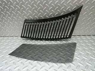 22994 Mercedes-Benz C107 450SLC Coupe Air Intake Grill Left Side