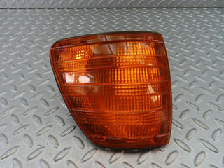 W116 indicator light front right used OEM