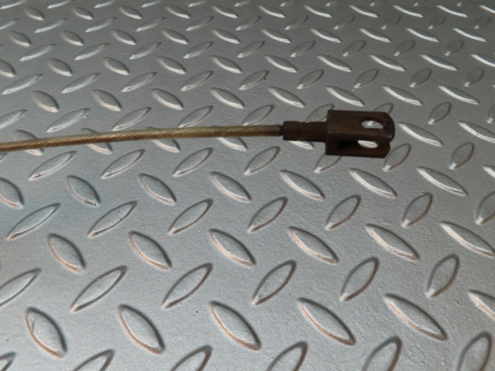 4053 Mercedes-Benz S123 200T Wagon Handbrake Cable