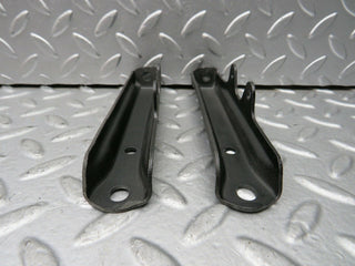 21895 Mercedes-Benz W126 300SE Air Intake Manifold Bracket