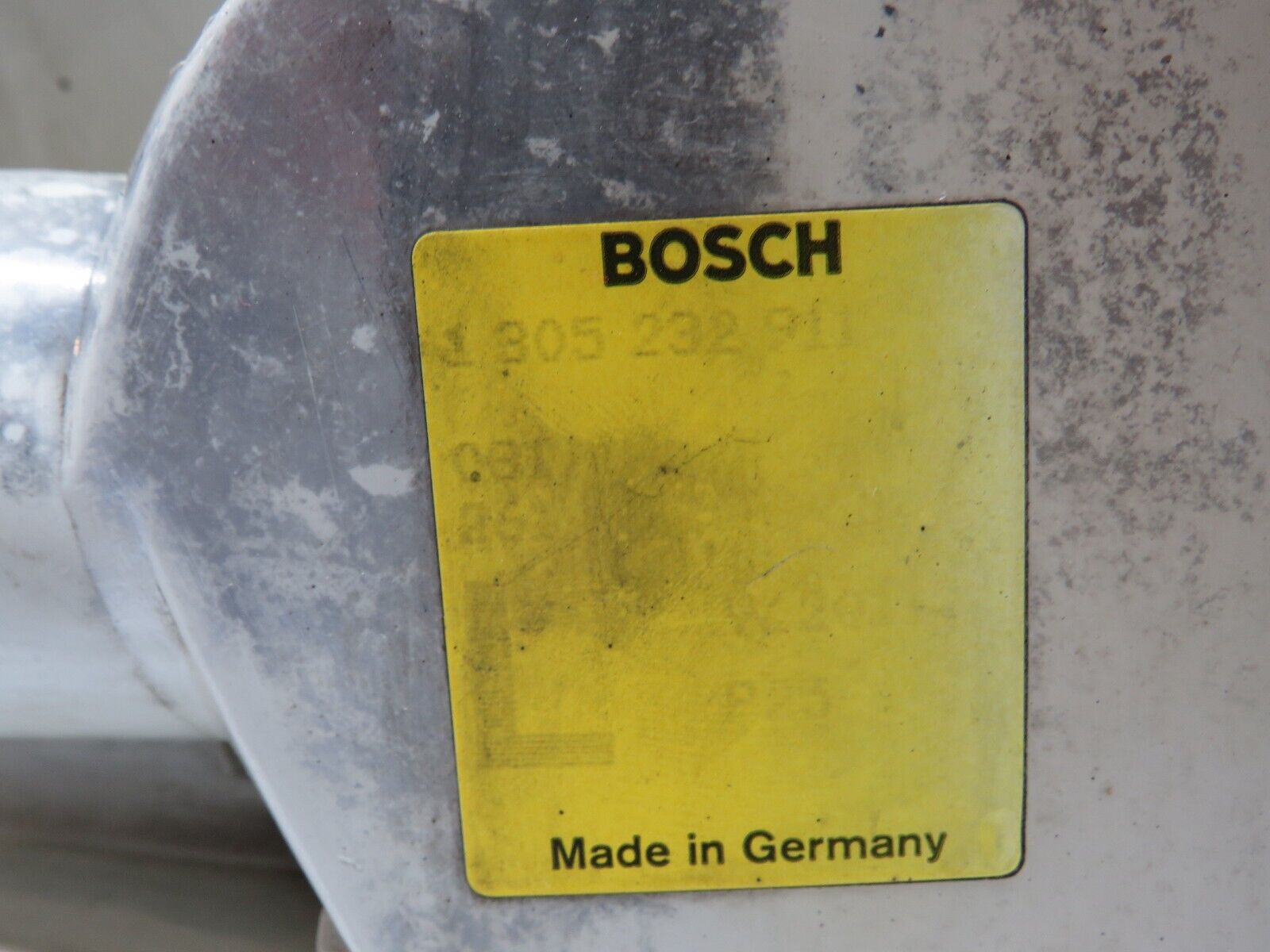 25223 Mercedes-Benz W201 190D Indicator Light Front Left Bosch 1305232911
